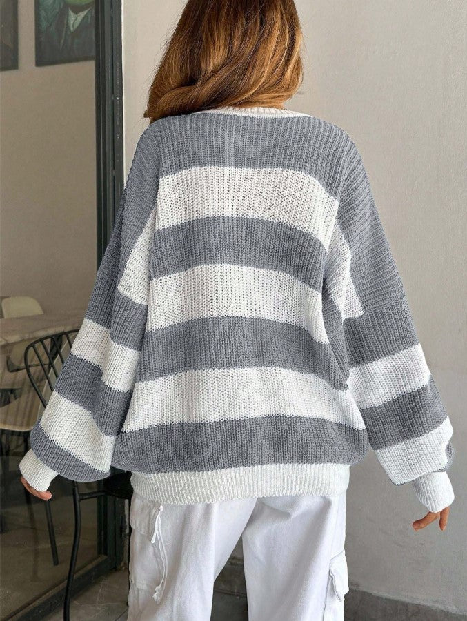 Çizgili Oversize Örgü Kazak - Gri Beyaz Salaş Triko Kazak fmoda602